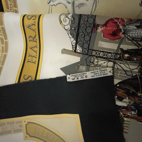 Hermès Silk Scarf - Picture 15 of 16